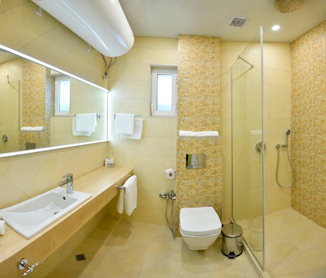 Apartamento Varchev 1 Varna Exterior foto
